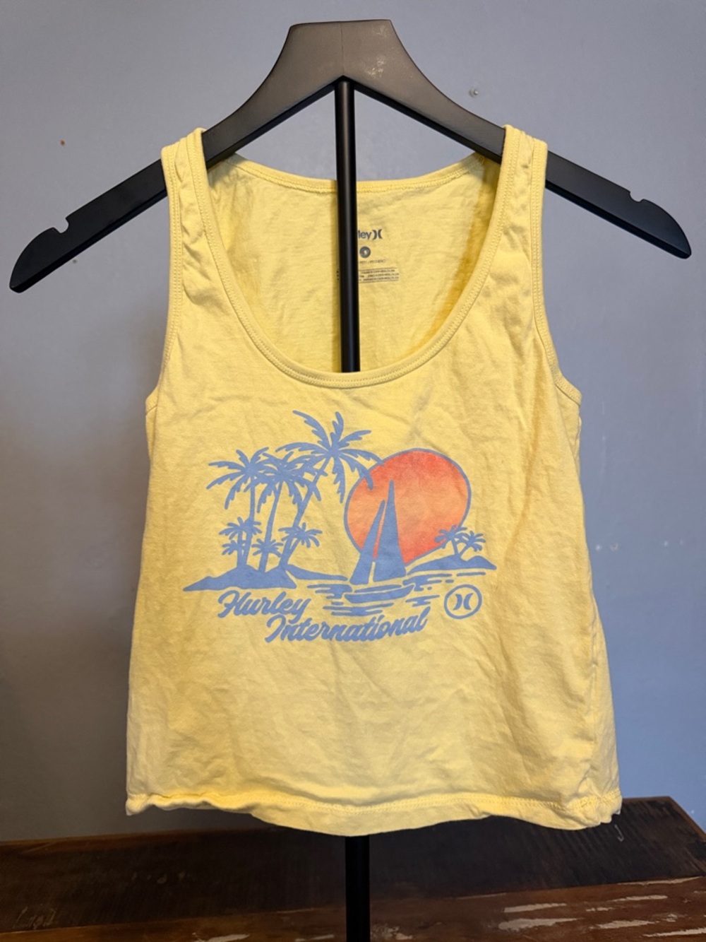 Hurley Yellow Graphic Sailboat Tank Top